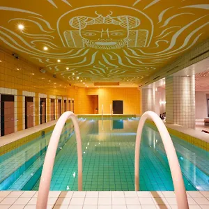 **** Hotel Mama Shelter Italien